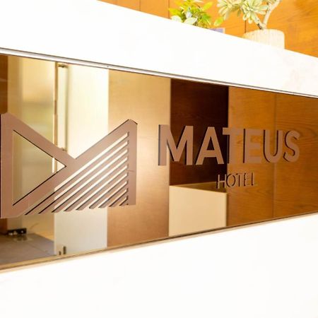 Mateus Hotel & Pool Jounieh Ngoại thất bức ảnh