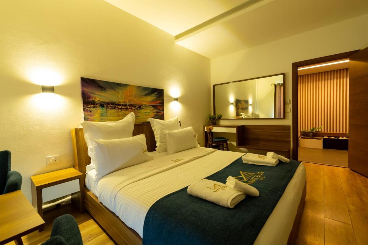 Mateus Hotel & Pool Jounieh Ngoại thất bức ảnh
