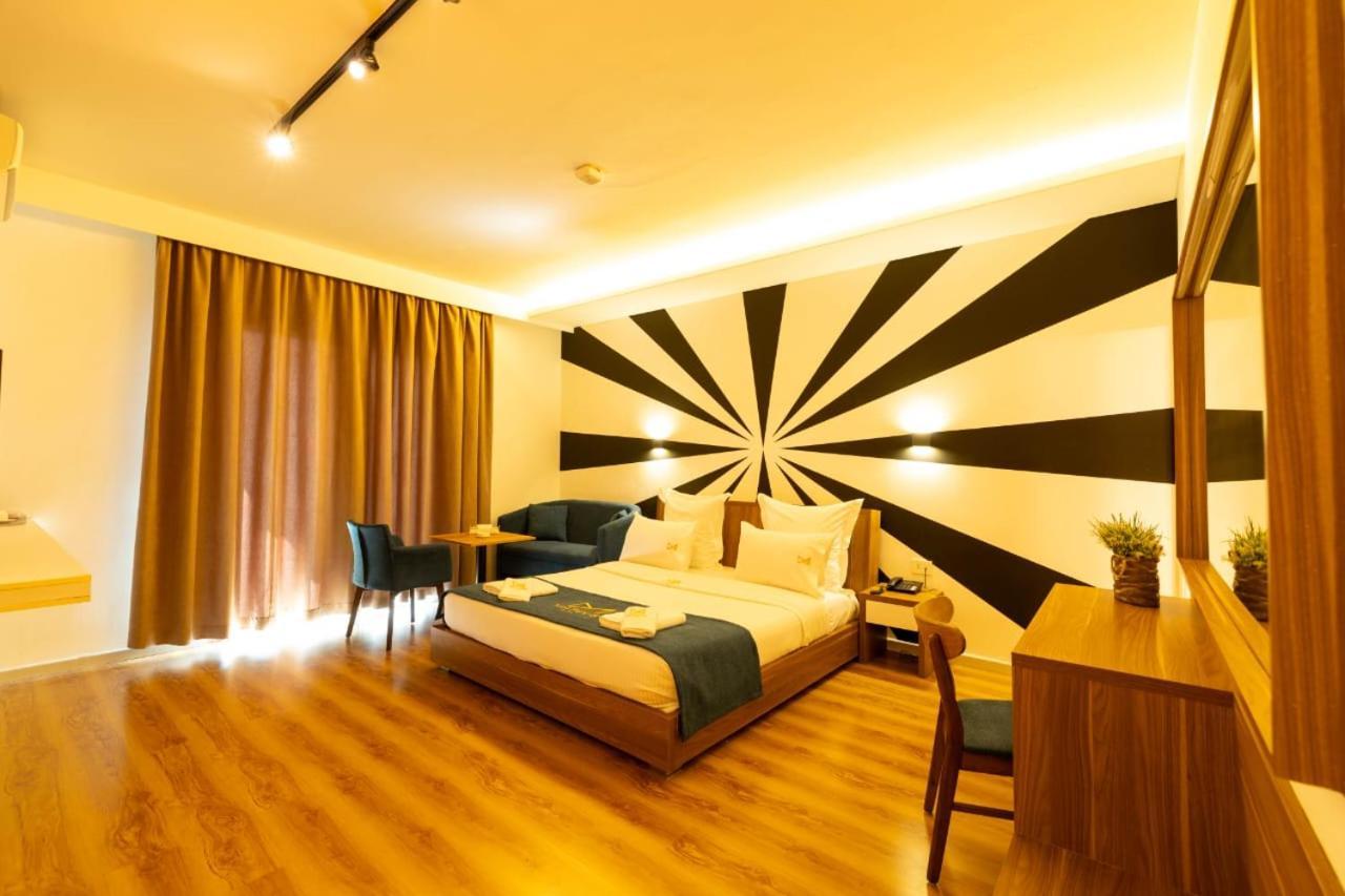 Mateus Hotel & Pool Jounieh Ngoại thất bức ảnh